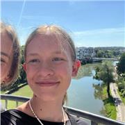 Ich biete Nachhilfe in verschiedenen Fächern an. Diese Tätigkeit begleitet mich schon seit geraumer Zeit, sie bereitet mir Freude